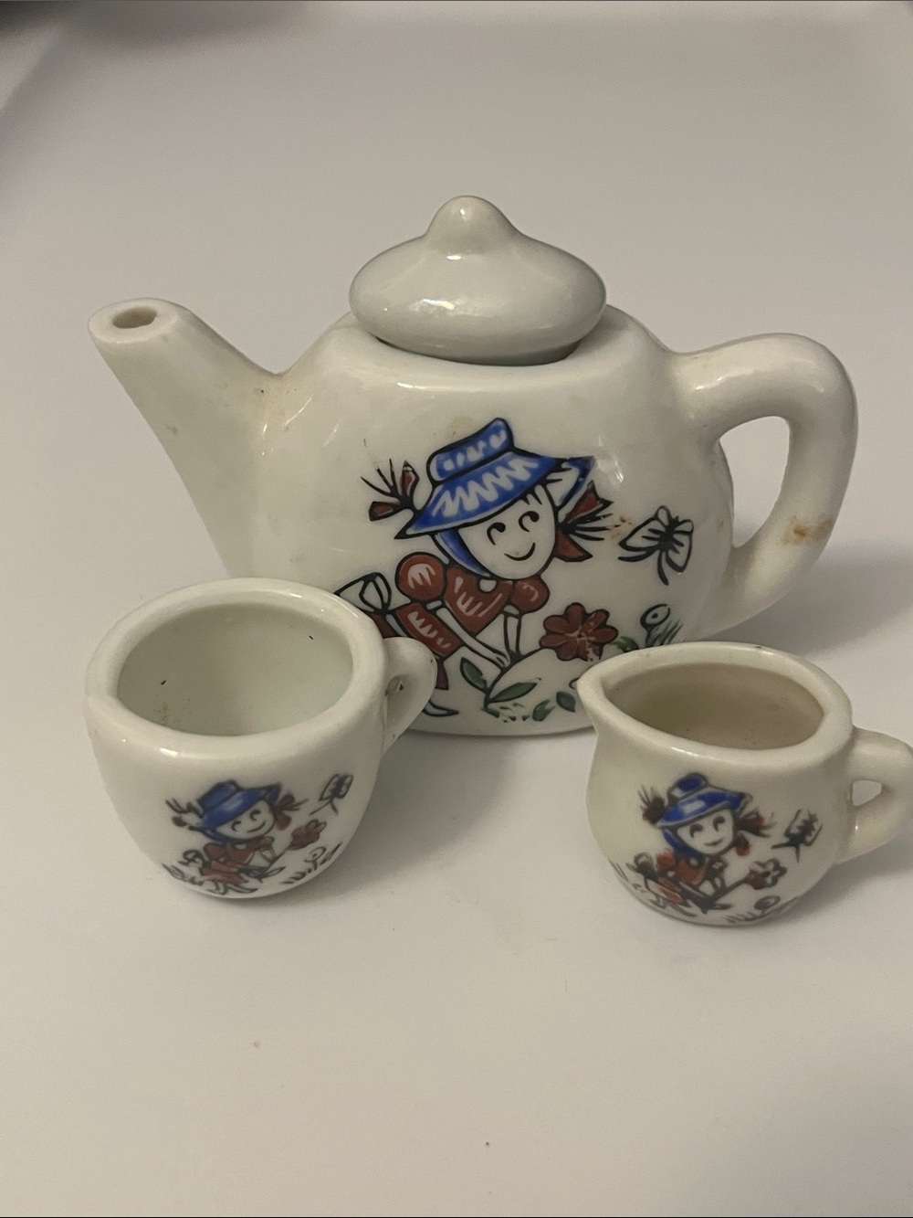 Kids Mini Ceramic Tea Set with Blue and Red Floral vintage Characters
